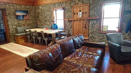 Image of dining and lounge area