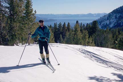 Image of Lake Tahoe from road