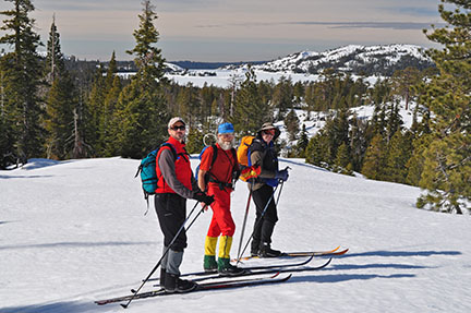 Image of Loon Lake from open slope near base of Brown Mountain