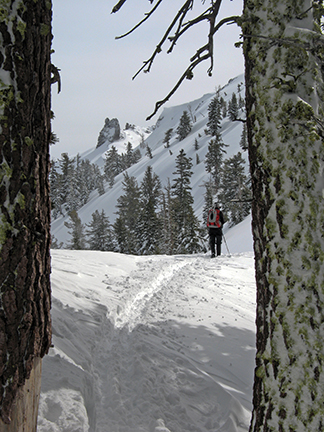 Image along ridge to Martin Point